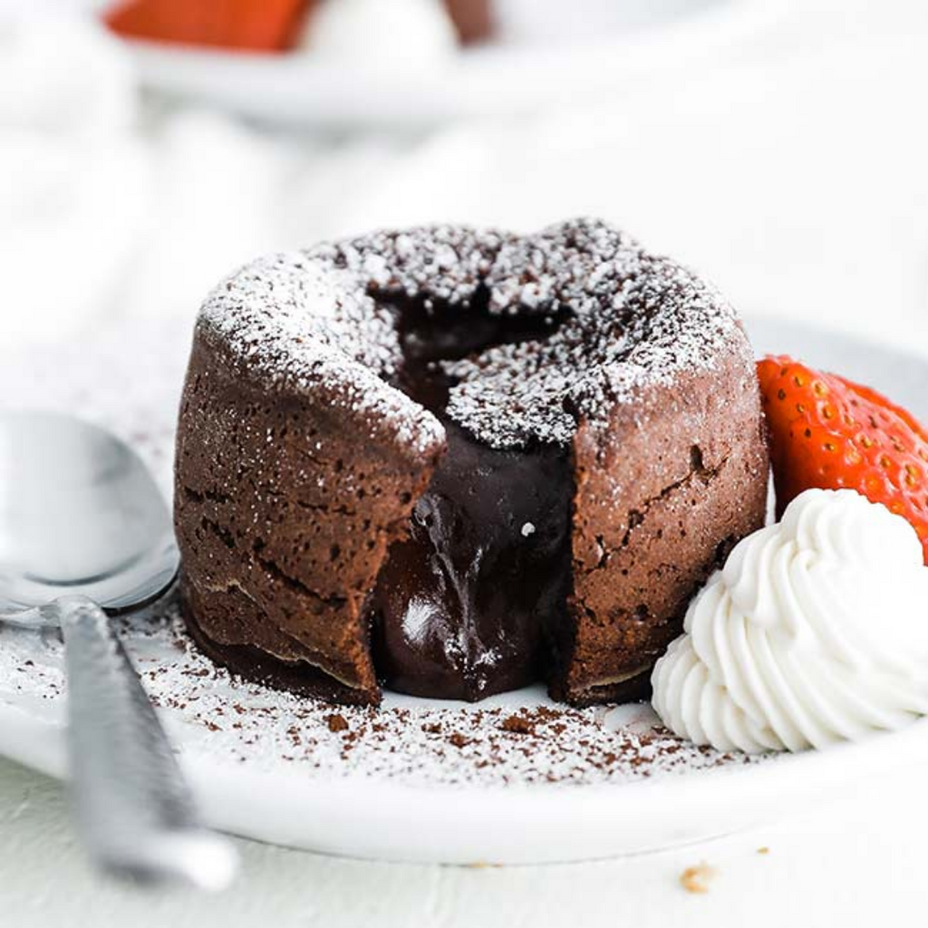 MOLTEN LAVA CAKE